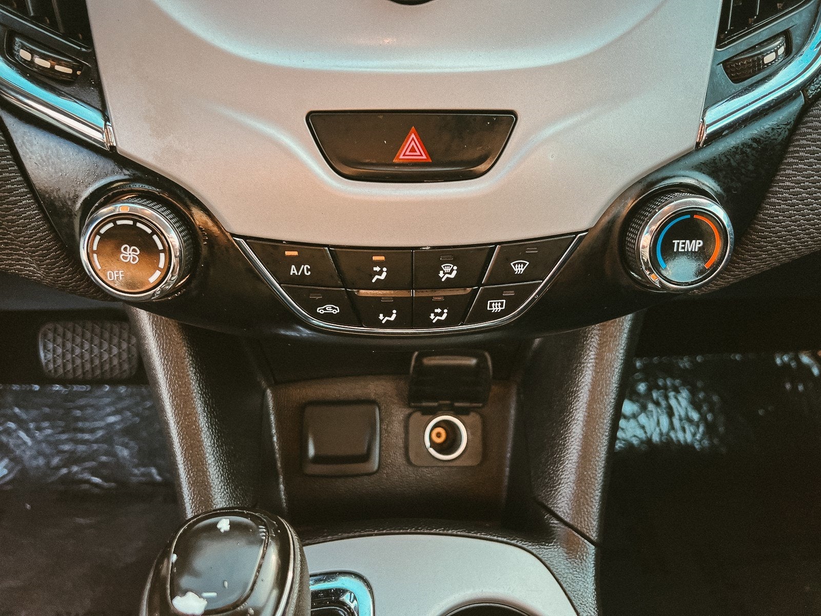2018 Chevrolet Cruze LS